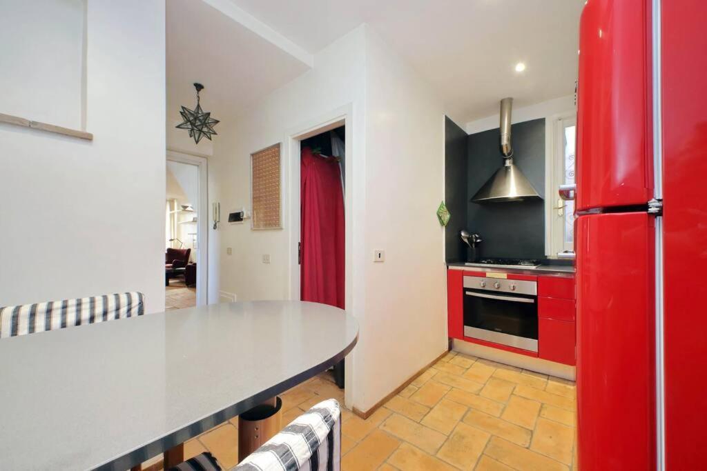 Monserrato2 Apartment Rome Bagian luar foto