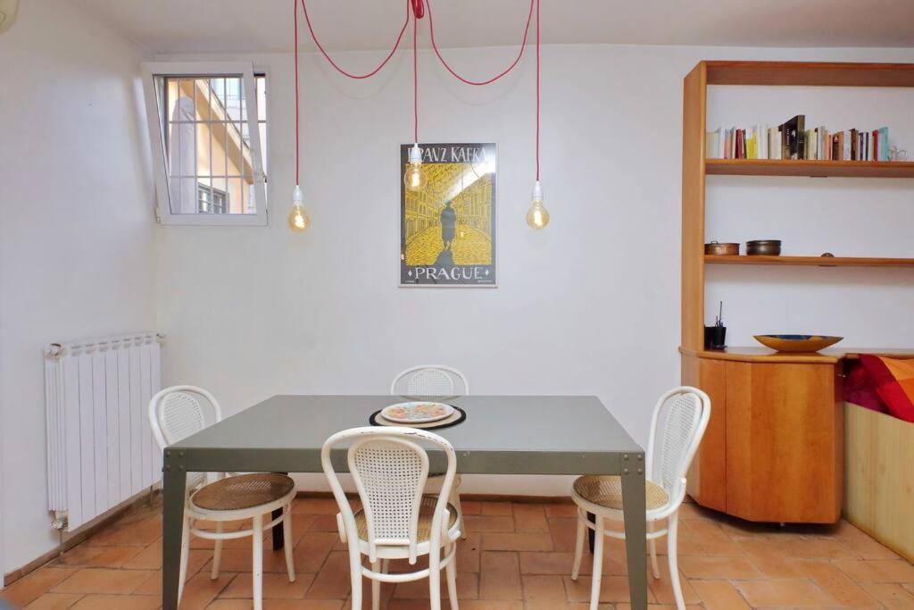 Monserrato2 Apartment Rome Bagian luar foto
